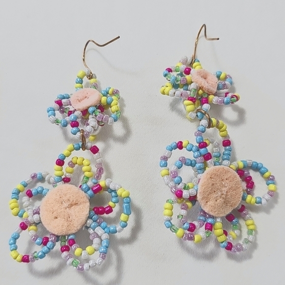 Colorful Beaded Flower Dangle Earrings - Picture 3 of 3